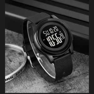 Jam tangan digital black tipis ori ab1895 keren cowo cewe rubber - Rp 99.000